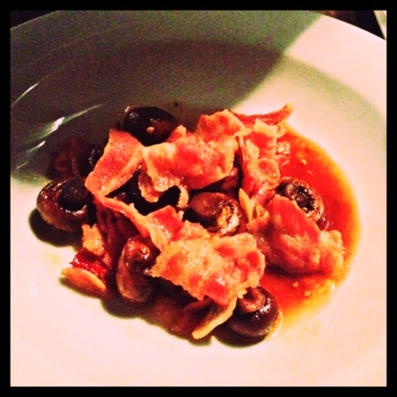 マッシュルームのアヒージョ(和酒バル KIRAZ)