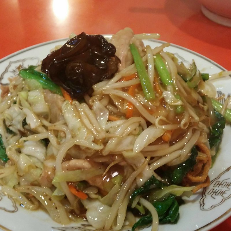 あんかけ肉入りカタヤキソバ(中華料理 白龍(ハクリュウ))