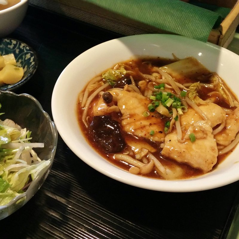 白身魚の四川風麻辣あんかけ(蘭蘭酒家)