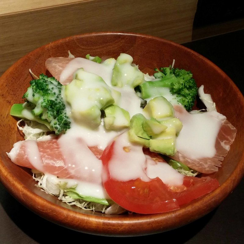 生ハムサラダ(Lu-Le （ルール）)