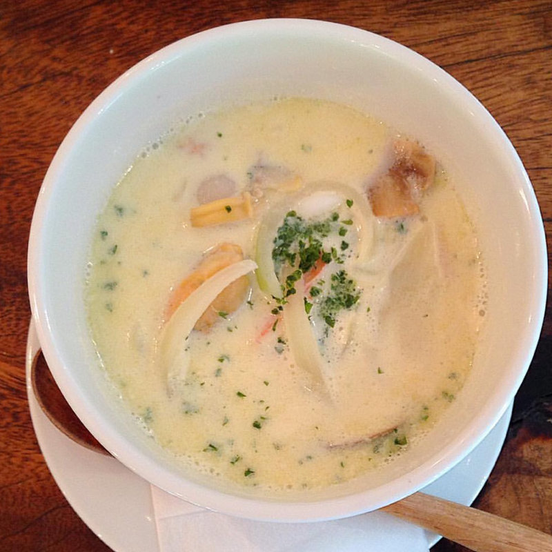 クラムチャウダー(ボンダイカフェ)