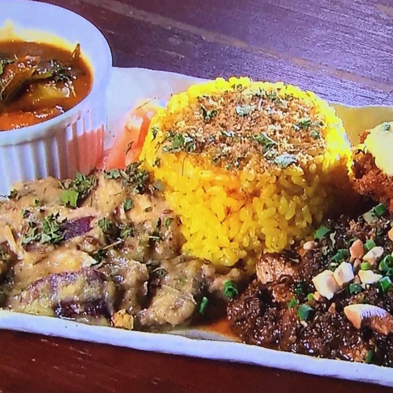 カレー3種盛り((食)ましか)