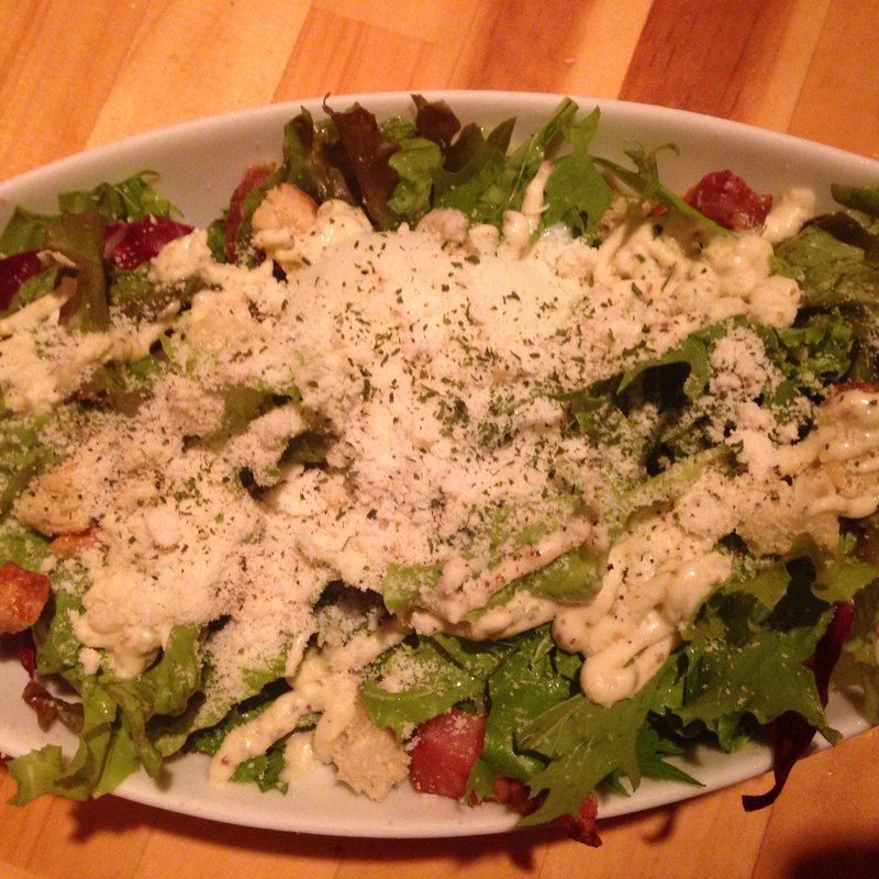 シーザーサラダ温玉のせ(Shonan Pasta （ショウナンパスタ）)