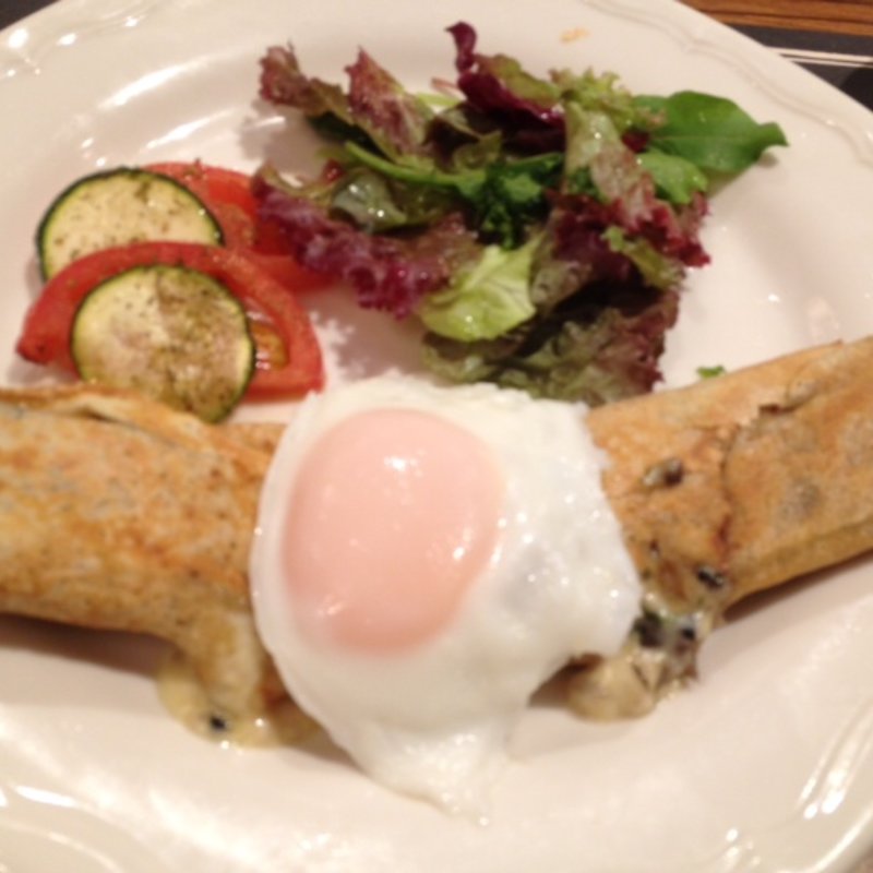 クレープシャンピニオン(PAUL 六本木一丁目店)