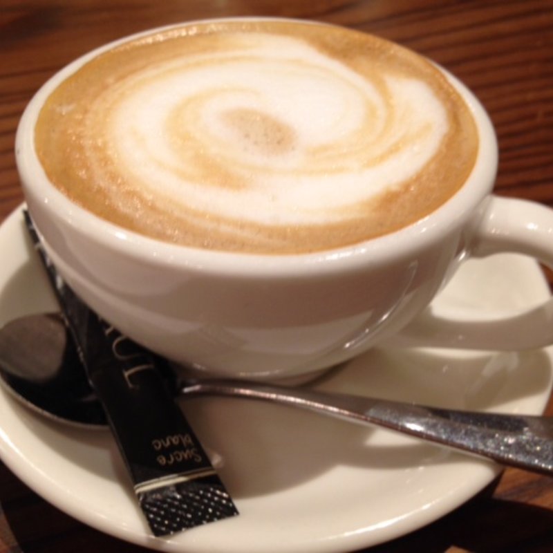 カフェドクレーム(PAUL 六本木一丁目店)