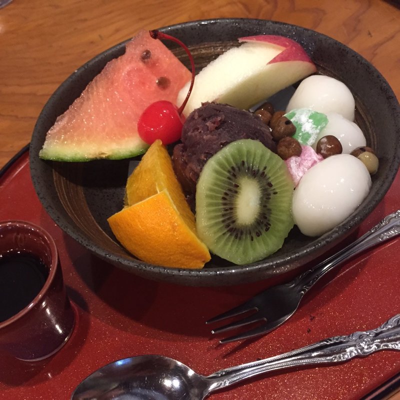 白玉あんみつ(島の茶屋あぶらや)