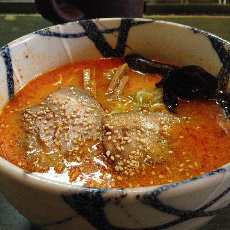 旨辛しおらーめん(風来居 新宿店 （ふうらいきょ）)