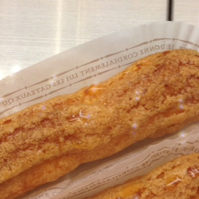 エクレールクレームブリュレ(パティスリー　ソワール)