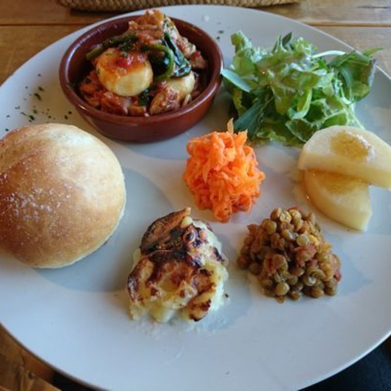 キッシュプレートランチ(ナチュカフェ （nachu cafe）)