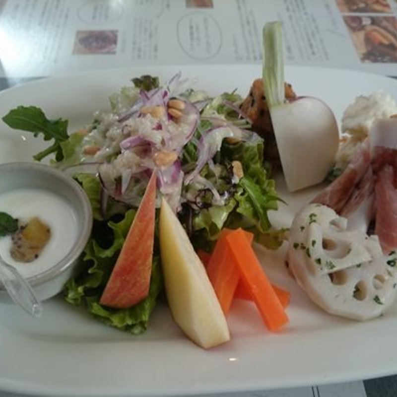 サラダセット(ラ・ターブル・ドゥ・イズミ （La Table De Izumi）)