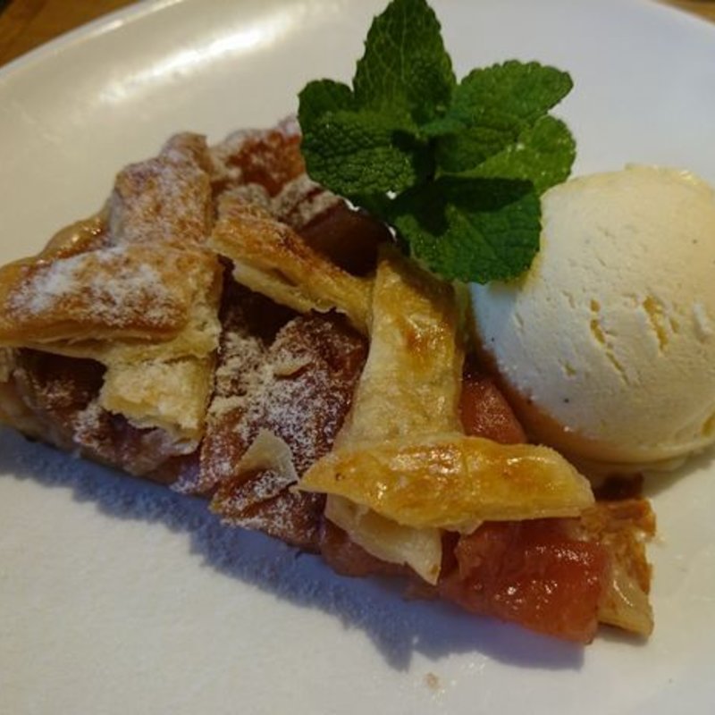 アップルパイ(二葉カフェ)
