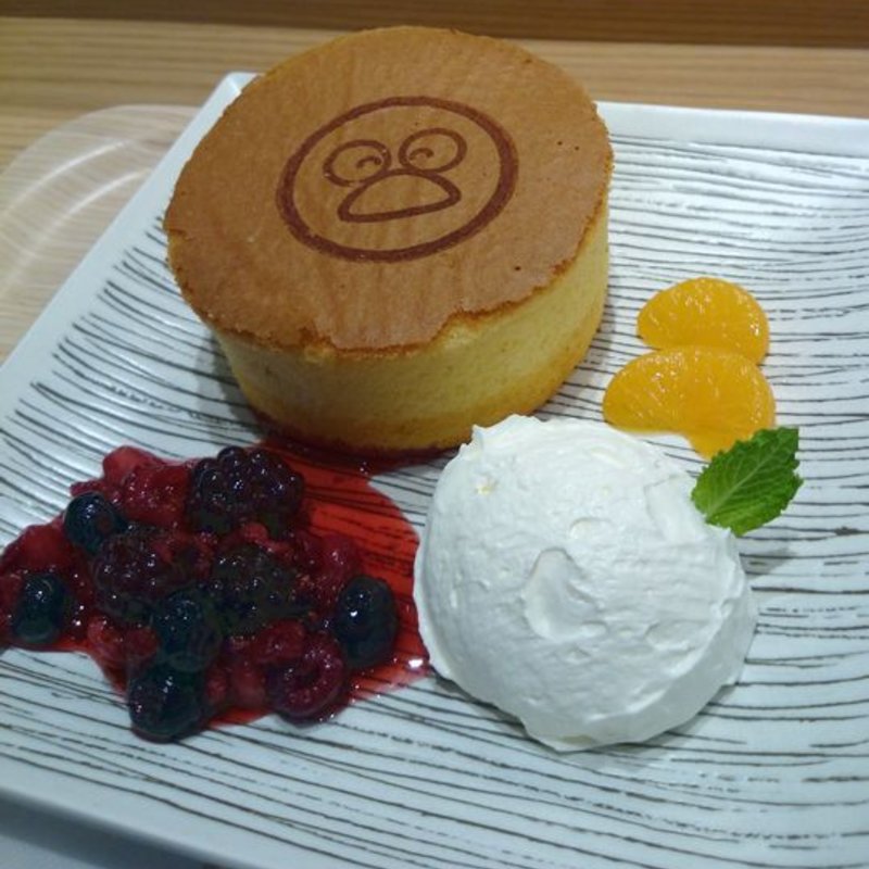 ベリーベリー＆クリームホットケーキセット(カフェタマ )