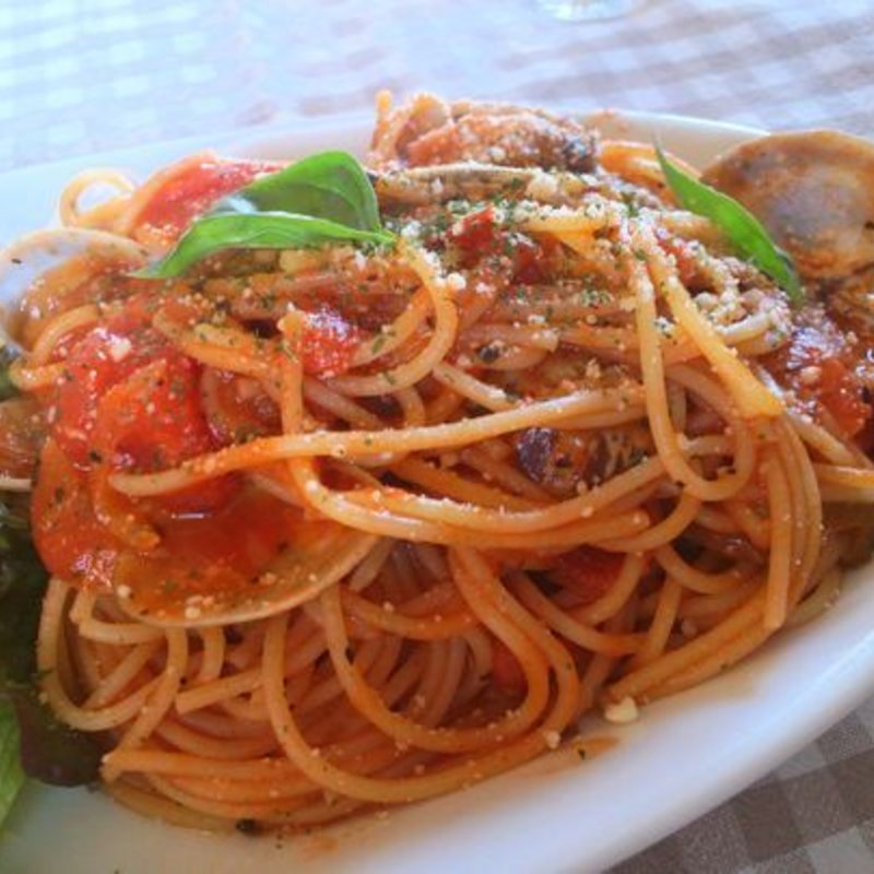 あさりとフレッシュトマトのパスタ(マグルズカフェ)
