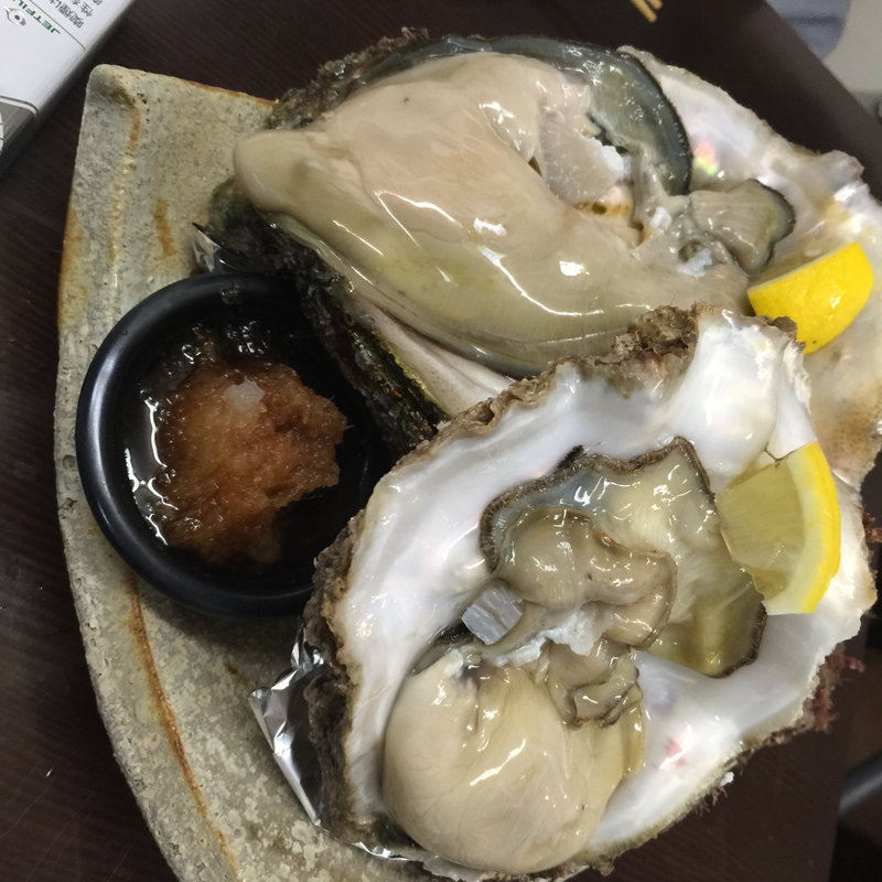 岩牡蠣(裏剣)