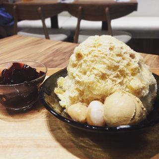 ウーロン茶かき氷(ICE MONSTER OMOTESANDO （アイスモンスター）)