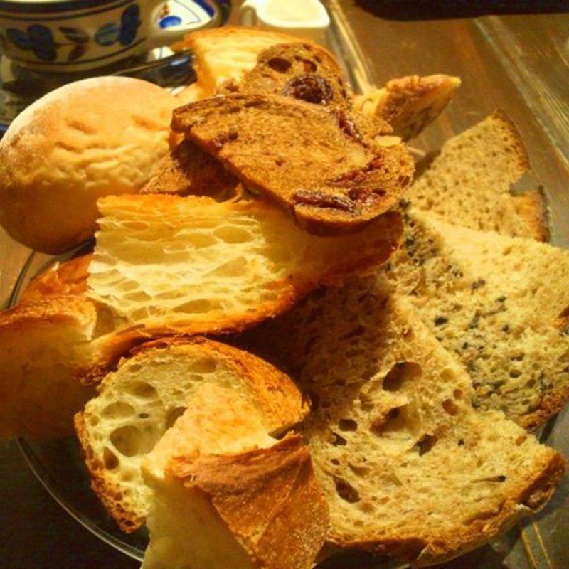 パン屋の朝食(ルーエプラッツ ツオップ （Ruheplatz Zopf）)