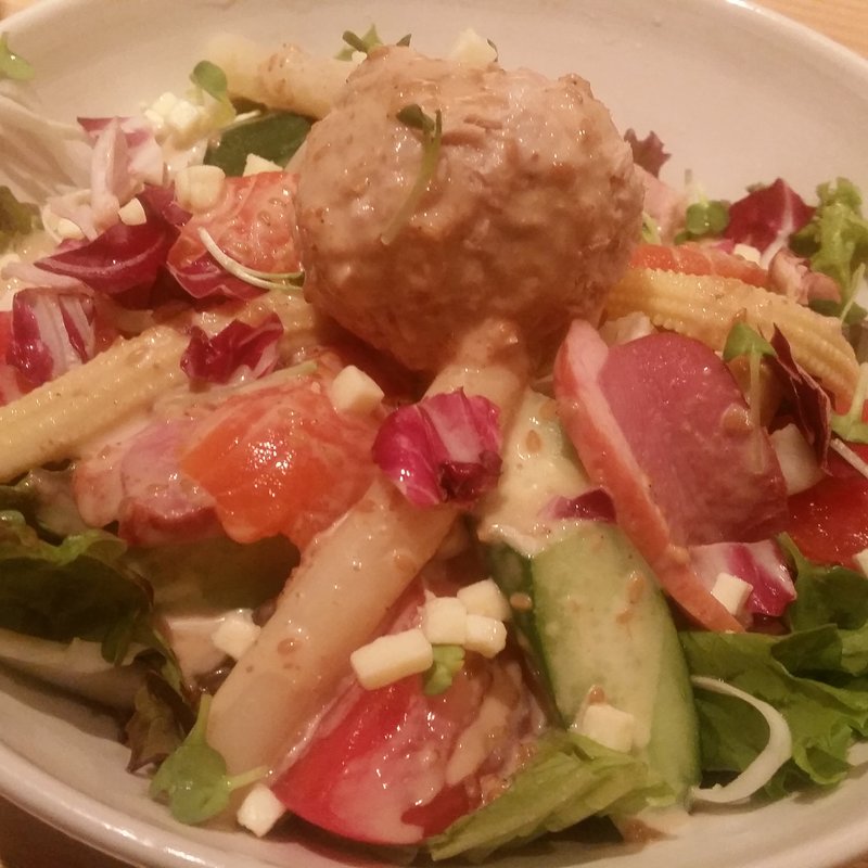 おはしのさらだ(小割烹おはし ゑびすりびんぐ （えびすりびんぐ）)