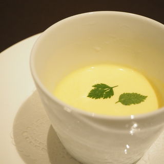 “旬” とうもろこしの冷製クリームスープ(熟成神戸牛プレミアム 听 神谷町店 （ポンド）)