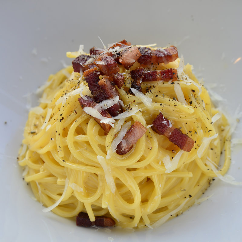 ローマ風特製カルボナーラ(Trattoria la Eterna（トラットリア・ラ・エテルナ）)