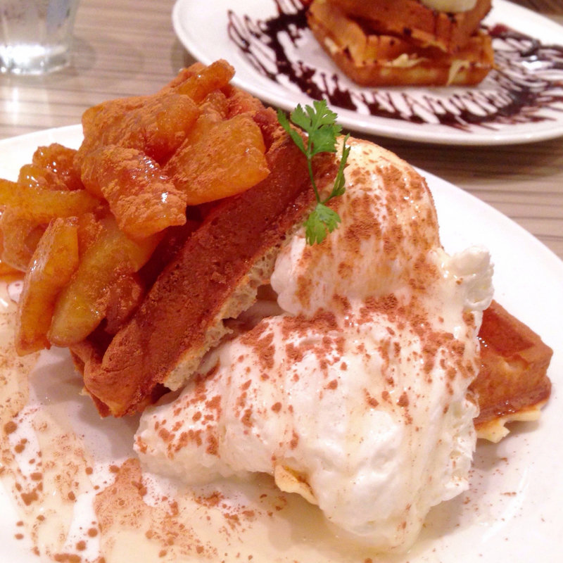 アップルシナモンハニーワッフル(SWEET BOX)