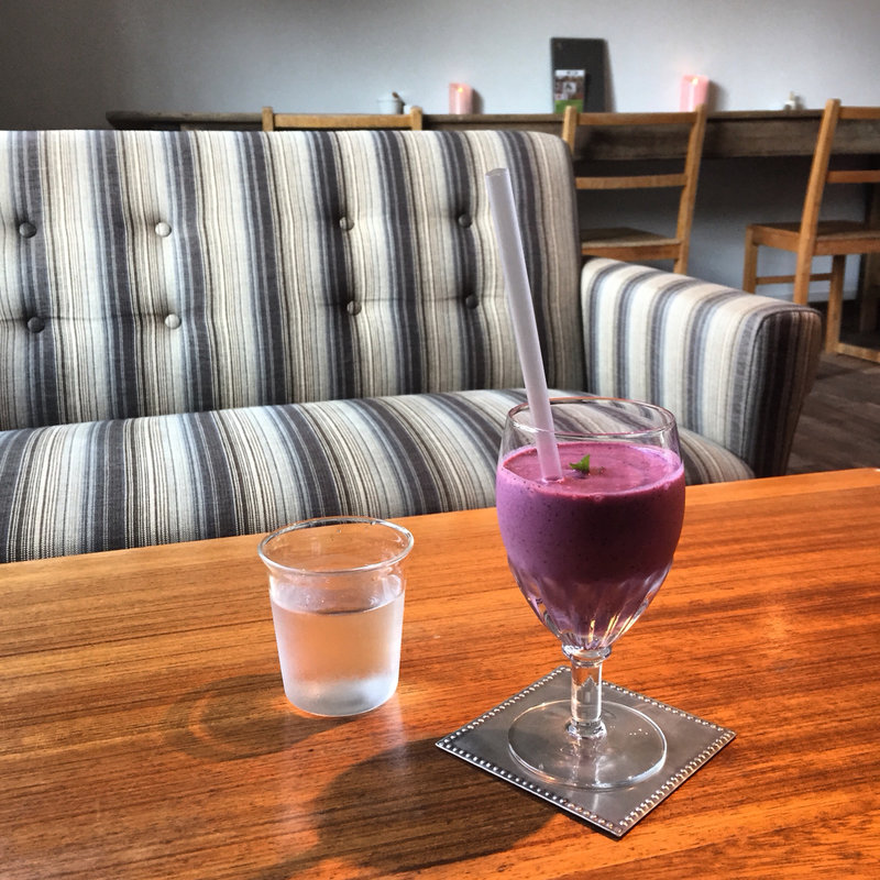 ブルーベリースムージー(NAKAOカフェ)