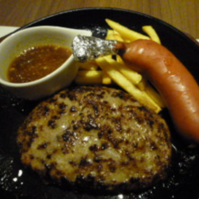 海賊ウィンナーとハンバーグステーキ(ハンバーグレストランBOSTON昭和町本店)