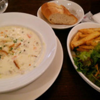 スープランチ(Belgian Brasserie Court BARREL)