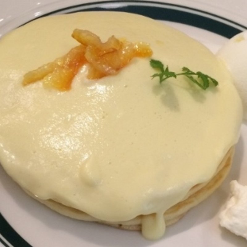 リリコイソースのパンケーキ(gram ミント神戸店)