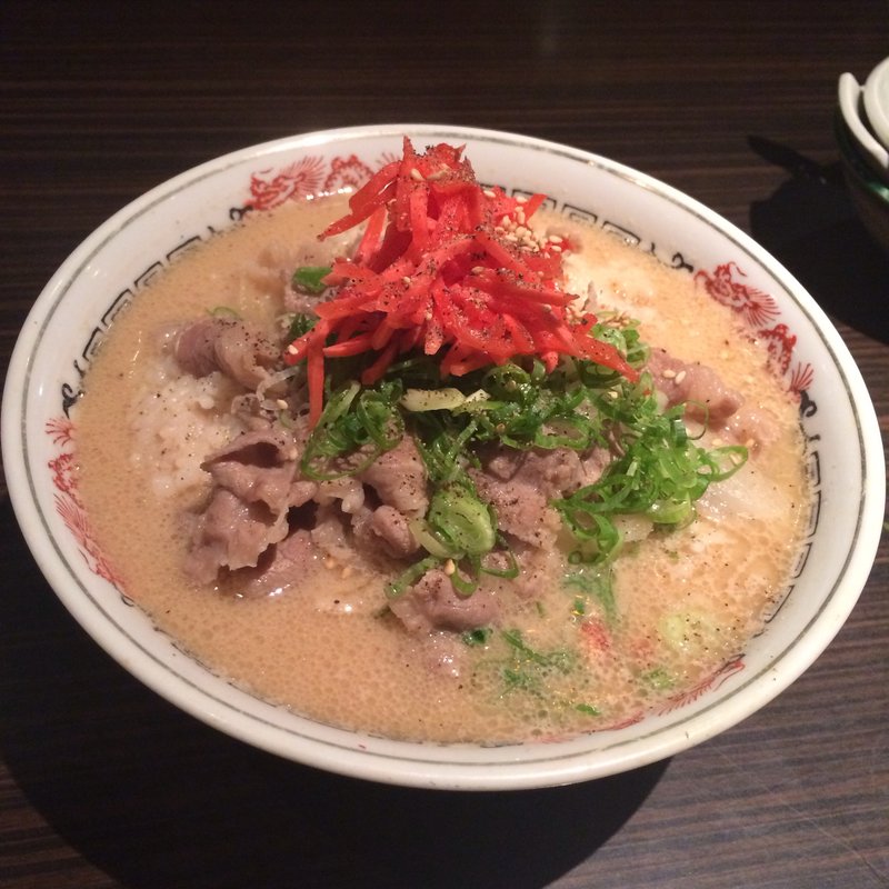 とんこつ飯(居酒屋 恋女房 )