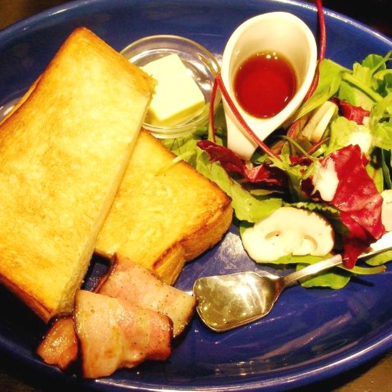 もっちりトーストセット(Paul Bassett 渋谷ヒカリエ ShinQs店 （ポールバセット）)