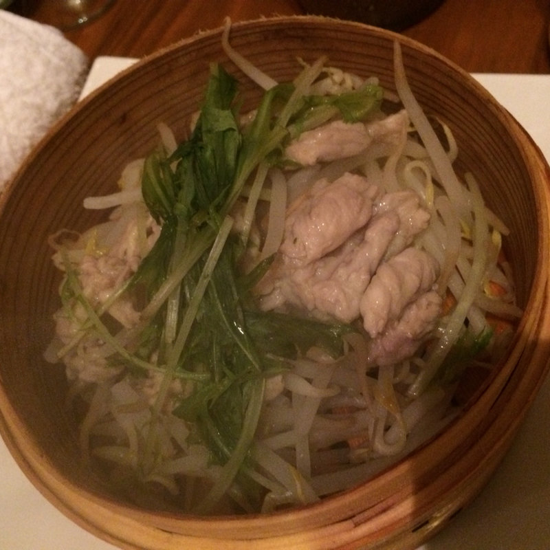 せせりのせいろ蒸し(ちゃぼ)