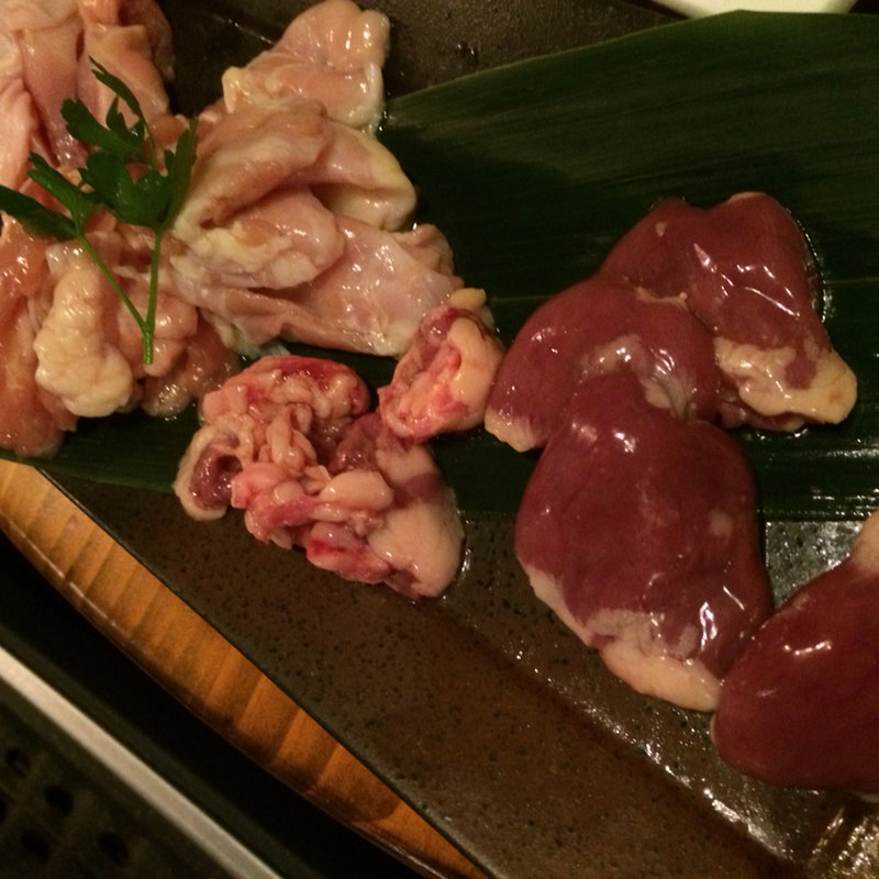 大山鶏鉄板焼き盛り合わせ(ちゃぼ)