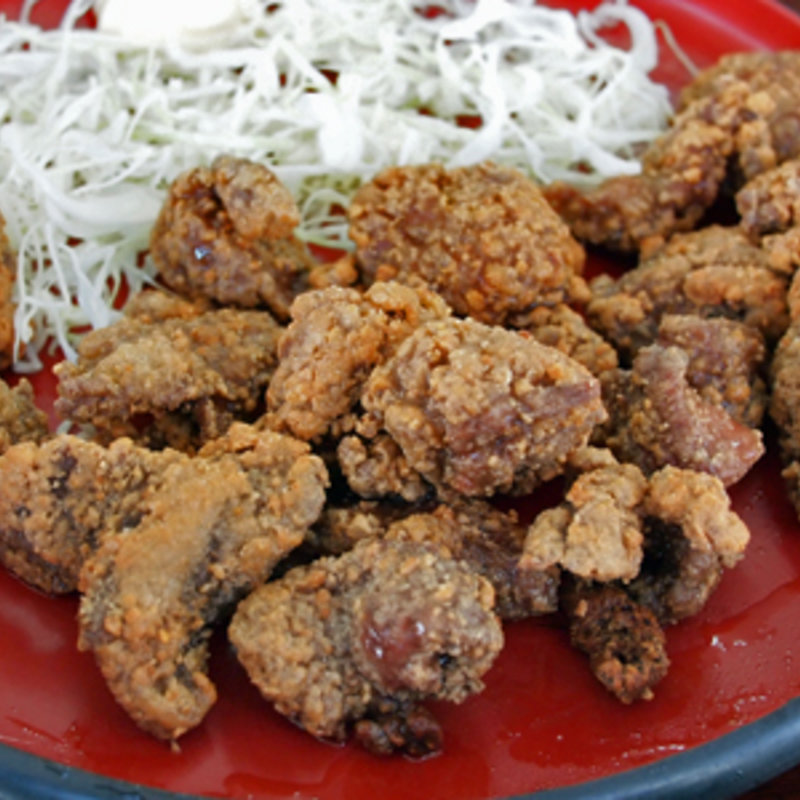 鯨竜田揚定食(鯨食堂)