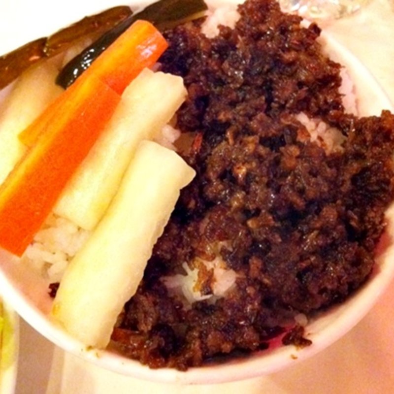 そぼろのせごはん(古都台南担々麺)