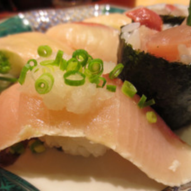 ぶり五点盛(もりもり寿し イオンモール新瑞橋店)