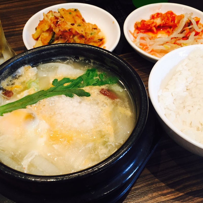 山芋スンドゥブセット(ビビム 阪急西宮ガーデンズ店)