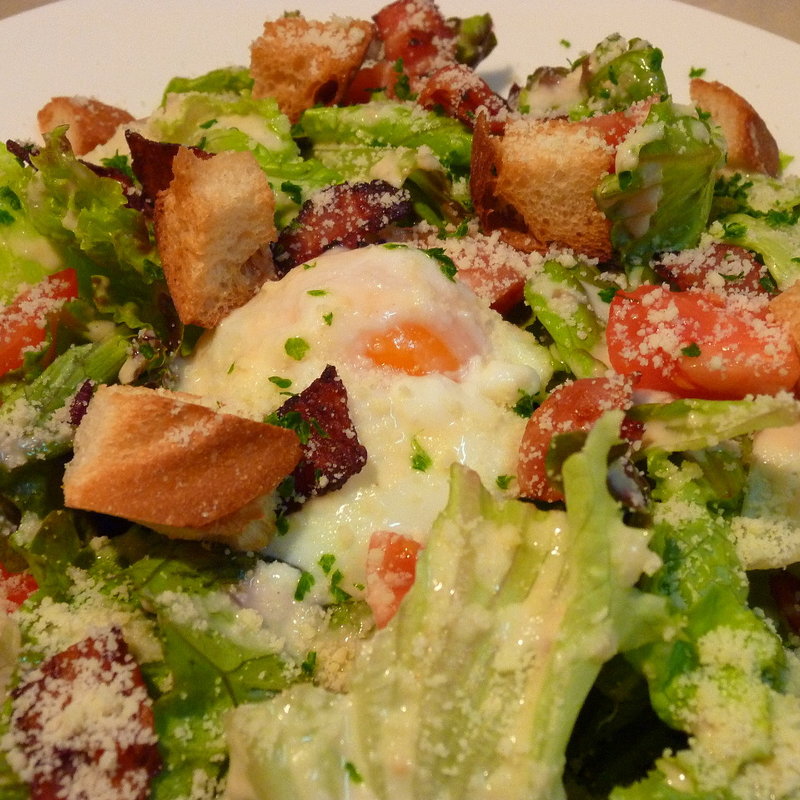 とろ～り温玉のシーザーサラダ(旬彩台所513)