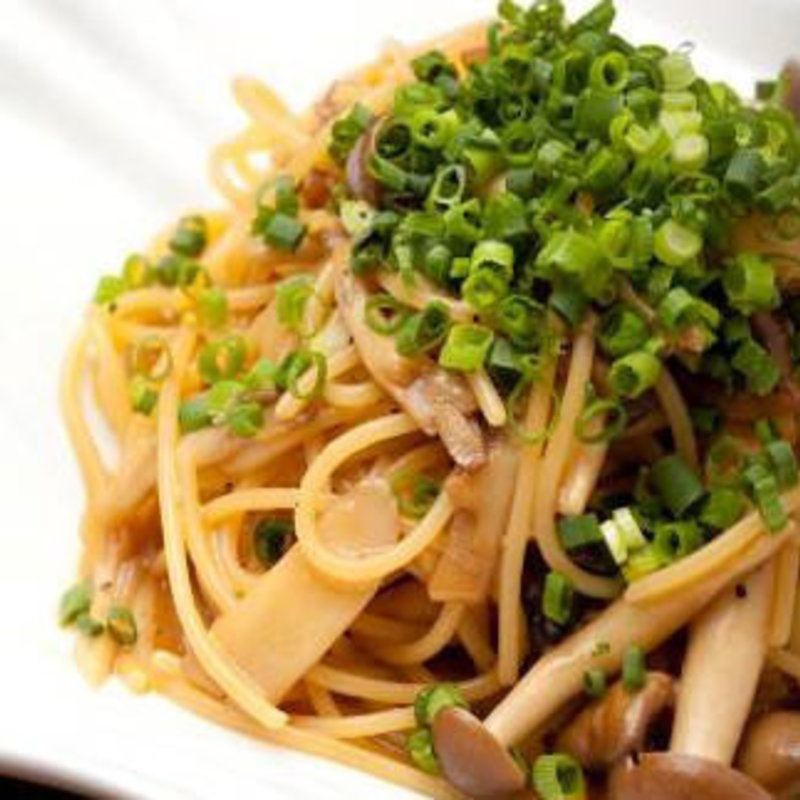 バター醤油のきのこパスタ(モンキーバー （Monkee Bar）)