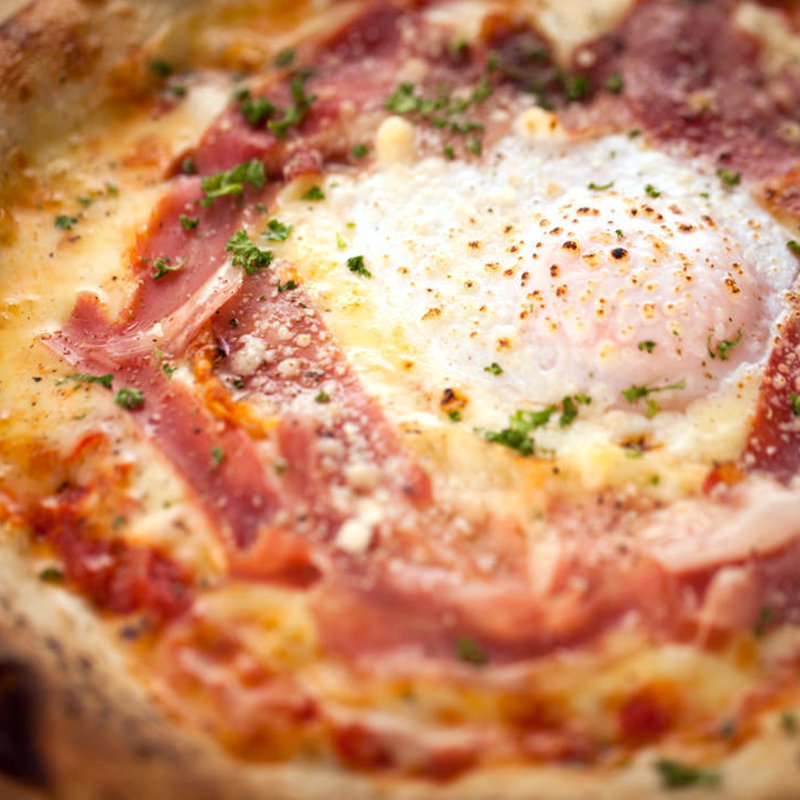 生ハムのビスマルクピザ(ヴィットリア )