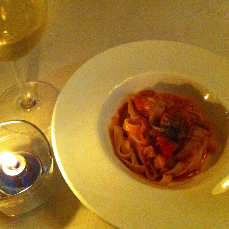 モッツアレラチーズと茄子とトマトのスパゲティ(トップ サーティー )