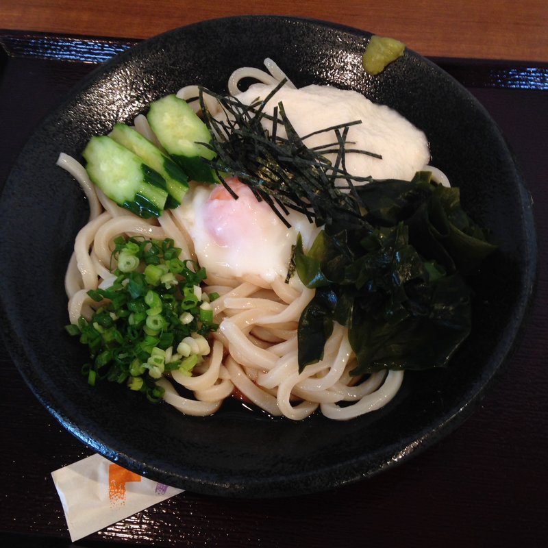山芋温玉ぶっかけ(かみもっちうどん)