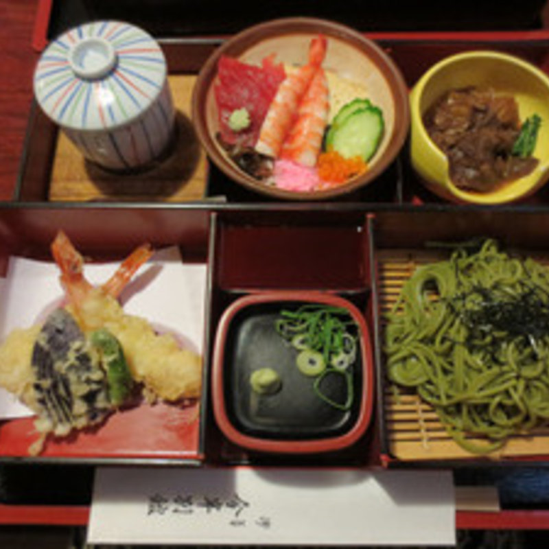 御開運弁当(今半別館)