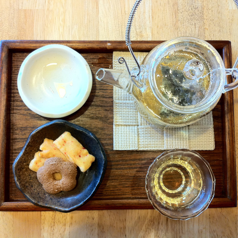 擂茶(おちゃのこ （御茶乃子）)