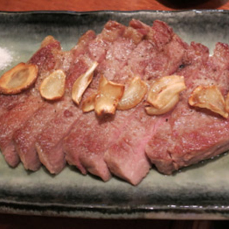 三元豚ロースのステーキ(和醸良酒 （ワジョウリョウシュ）)