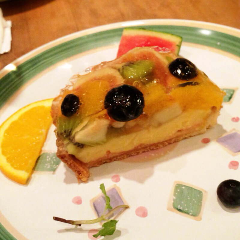 季節のフルーツのタルト(ヴィア・パルテノぺ 品川店)