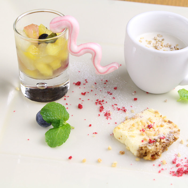 デザートの盛り合わせ(エルミタージュ （Hermitage）)