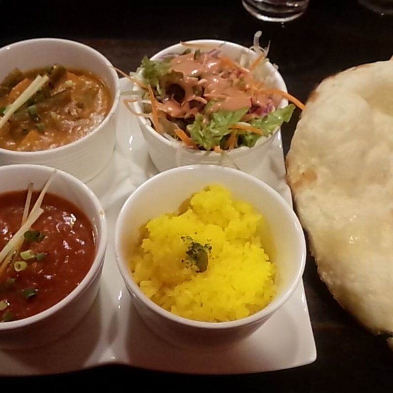 シェアセット　やさいカレー/ポークカレー(ダルバル )