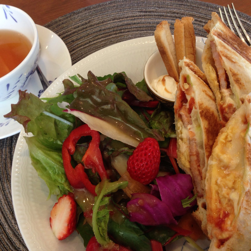 ホットサンド(エシュロンティーハウス 野洲本店 （ECHELON TEA HOUSE）)