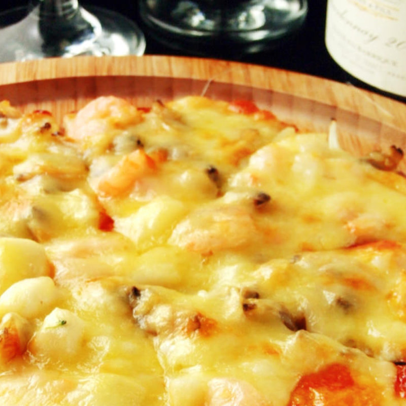 シーフードのバーカウダピザ(6SENSE 柏店 （シックスセンス）)