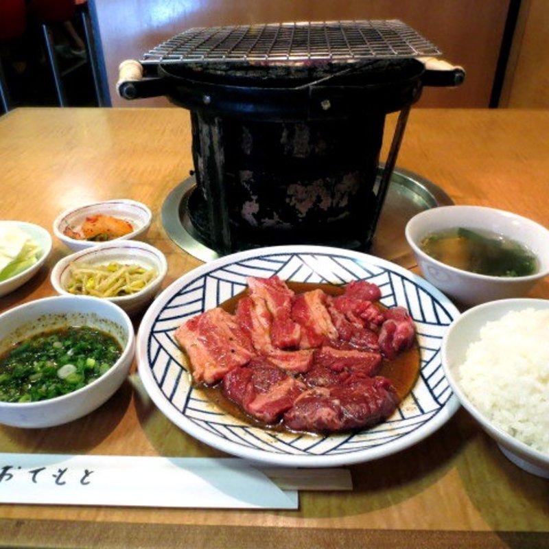 ボリュームランチA(楽洛亭 本店)